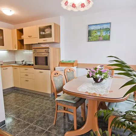 Apartament Tennis *